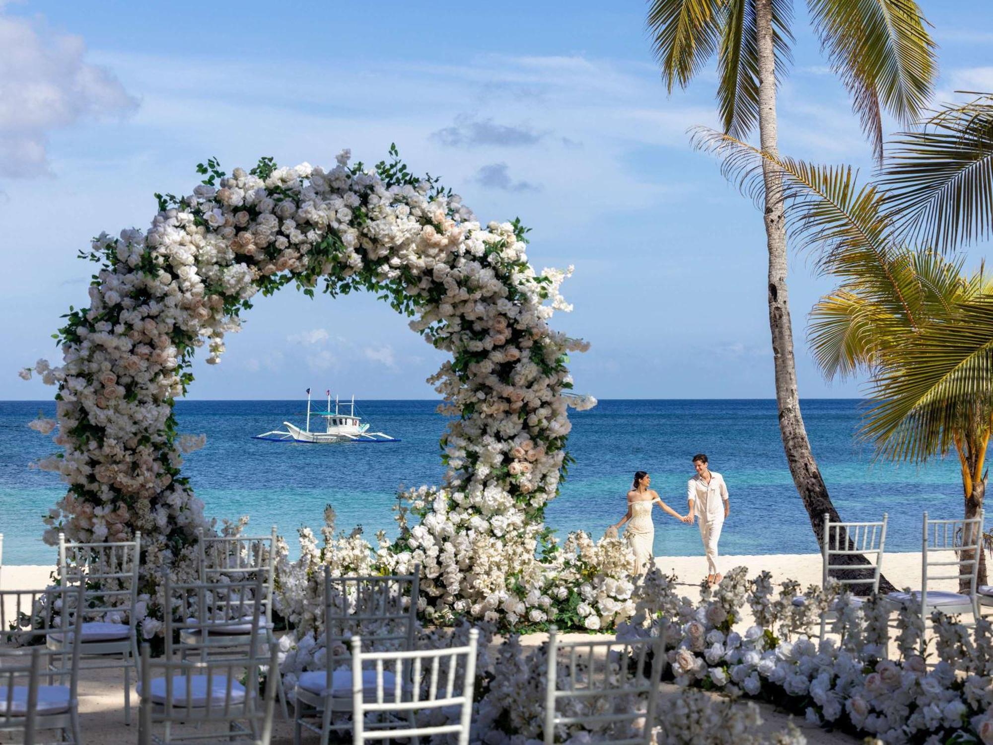 Movenpick Resort & Spa Boracay Yapak Εξωτερικό φωτογραφία Wedding at Sandals Emerald Reef
