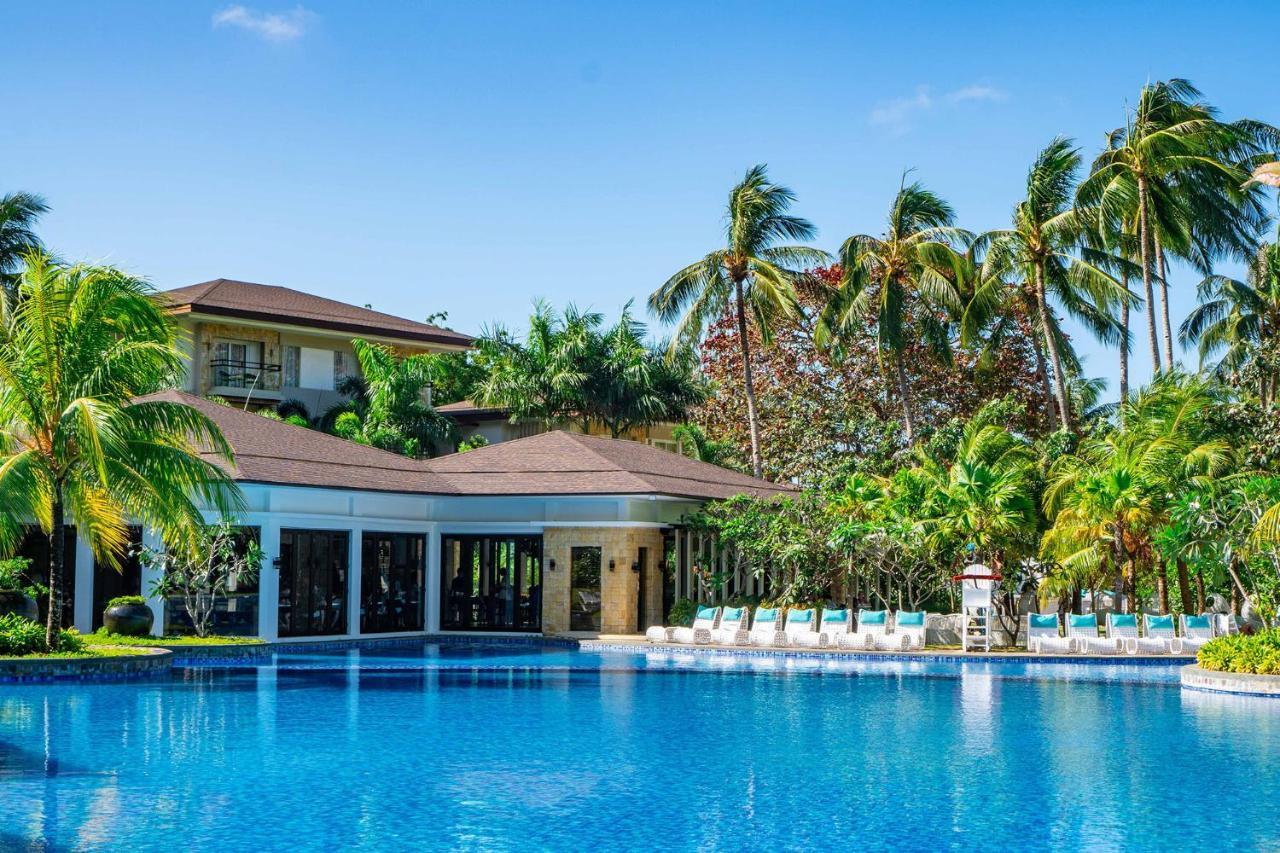 Movenpick Resort & Spa Boracay Yapak Εξωτερικό φωτογραφία The swimming pool at the resort